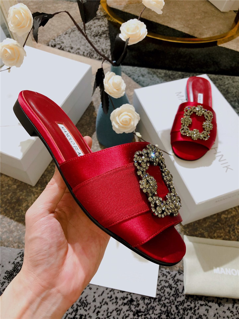 Manolo Blahnik silk slippers - Image 4