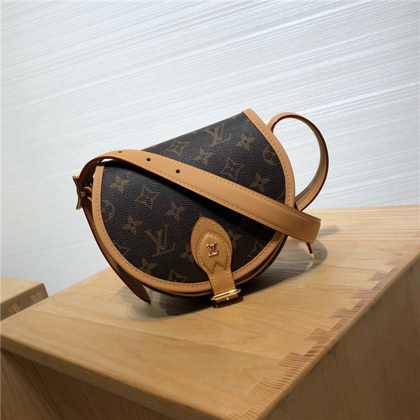 lv saddle bag replica bags