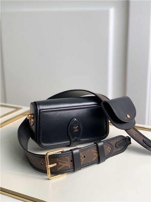 louis vuitton lv officier bag