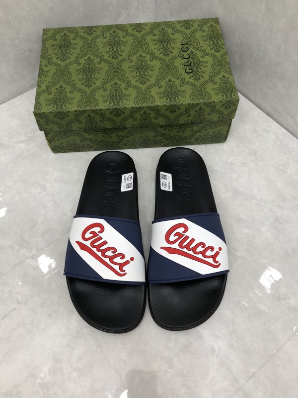 Gucci men’s and women’s homobian Gudgem slippers sandals B