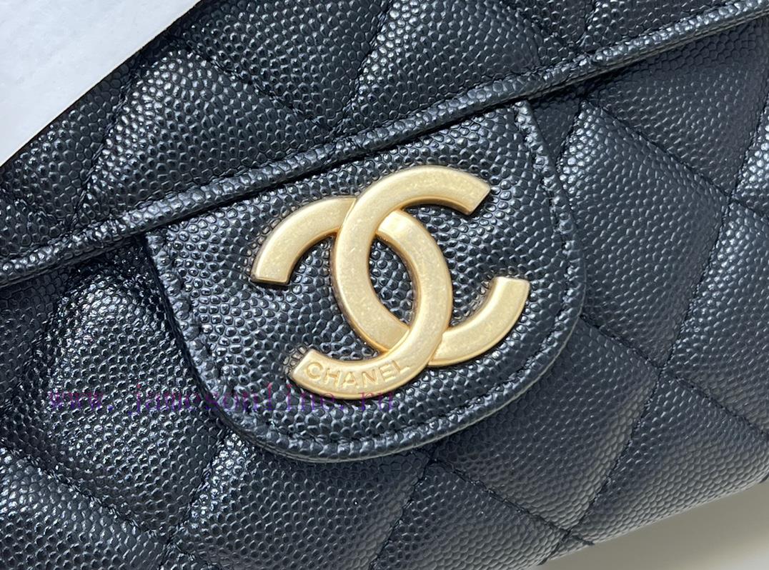Chanel Bag ??? Ball patterned ???? BagSitting firmly, this shoulder bag has the highest atte htw3oqiz - Image 5