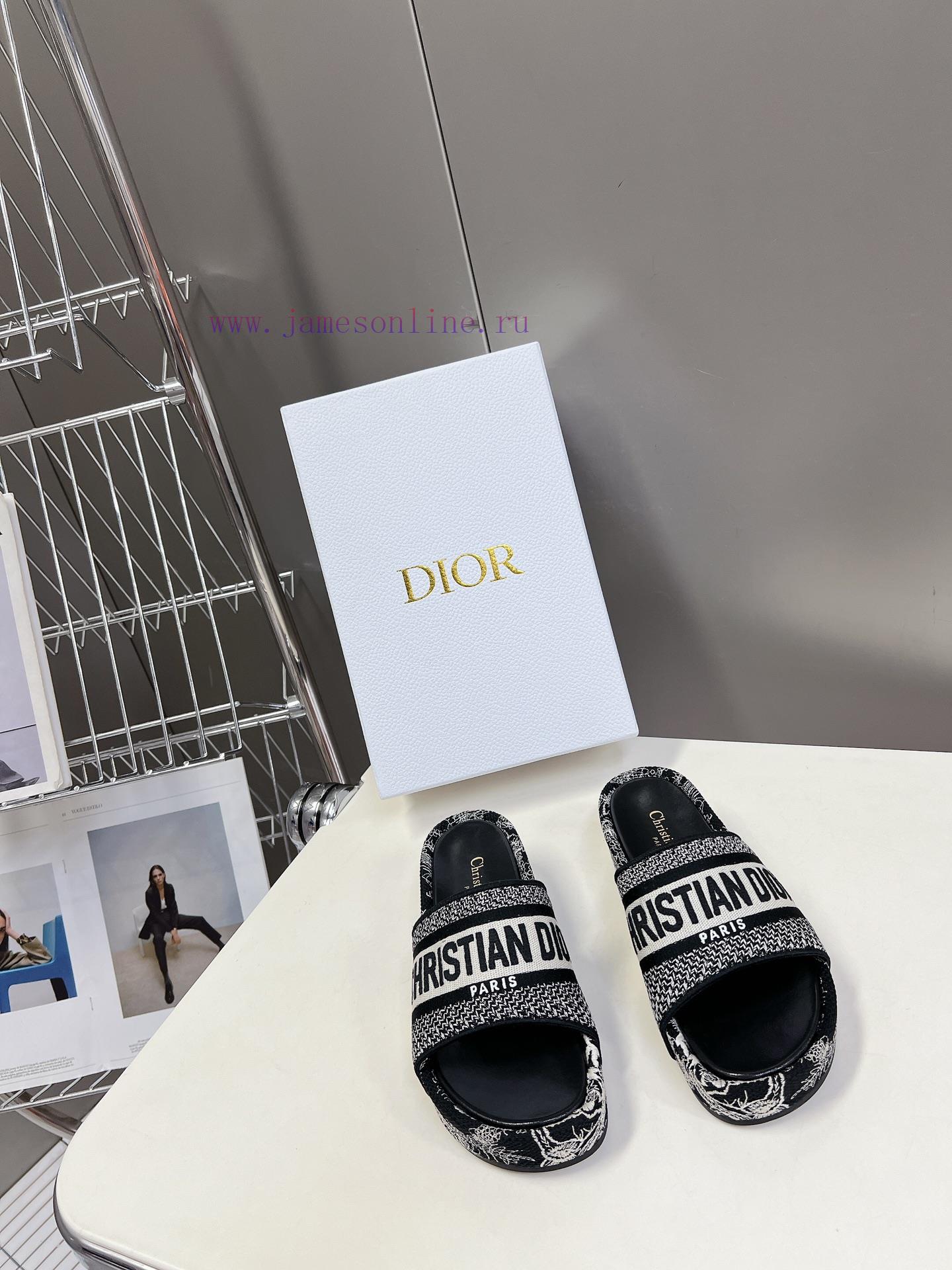 Top tierDior Classic Cotton 3D Stereoscopic Embroidery Printed Thick Bottom Cool Slippers Lokxaisg9e