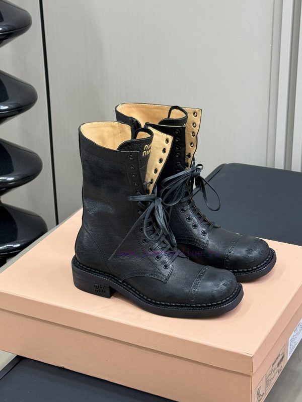 miumiu fw24 new arrival~Miu 24 Autumn/Winter Show Short Boots New ProductClassic motorcycle j44gyo38