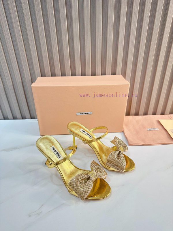 The 2024 new product MIU MIU has a brand new and super beautiful decoration combination, fulsidzulnr