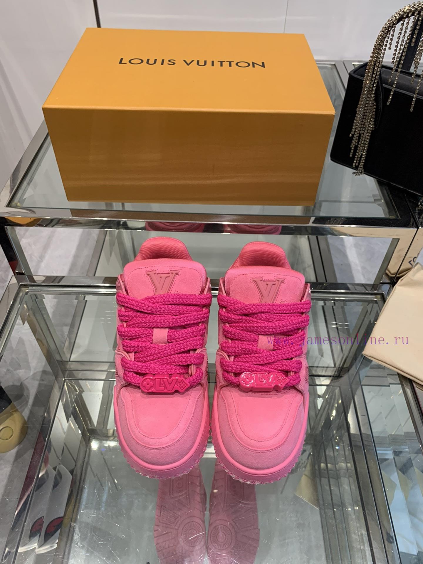 Louis Vuitton LV's new color trainer sports shoes, board shoes, cute and chubby trainers, cocb4yroj4 - Image 2