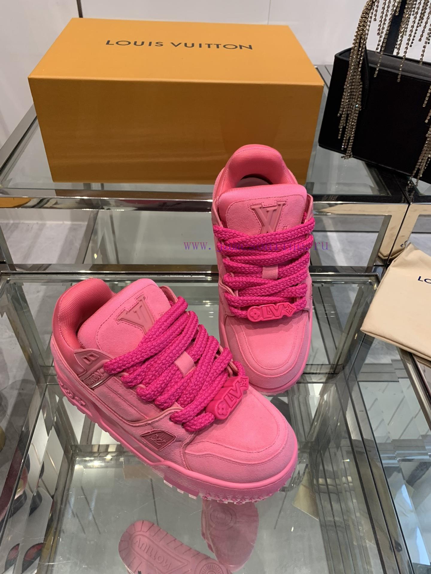 Louis Vuitton LV's new color trainer sports shoes, board shoes, cute and chubby trainers, cocb4yroj4 - Image 8