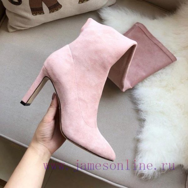 JIMMY CHOO elastic boots are made of high-quality fabric with silky double-sided velvet and 0r9y569s