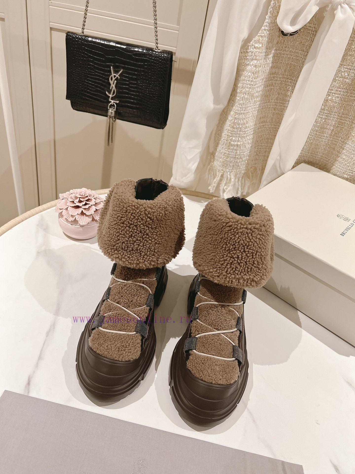 The 2023 Brunello Cucinelli wool short boots from "The Highest Quality in the Market" are invzfayz1v - Image 2