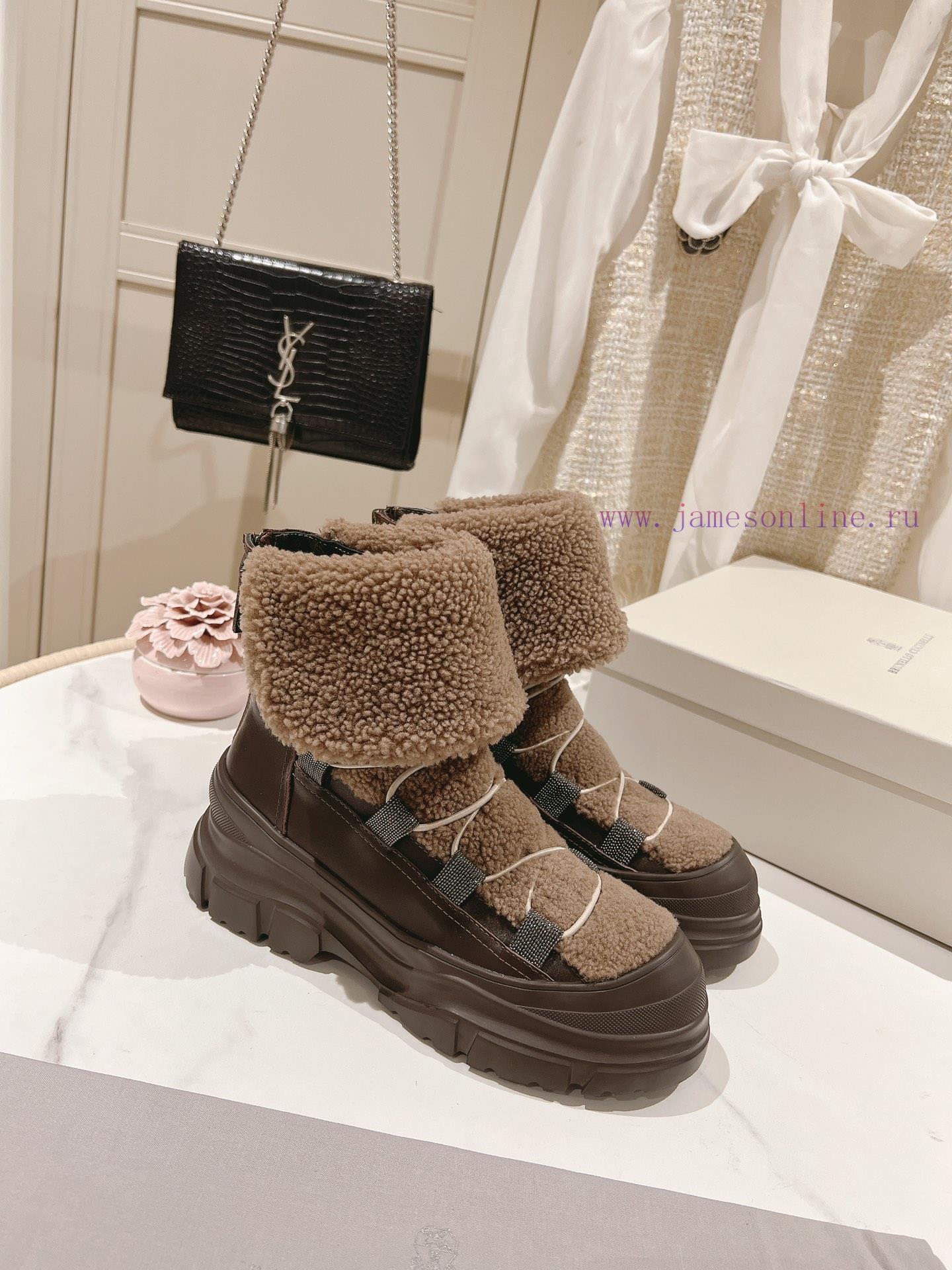 The 2023 Brunello Cucinelli wool short boots from "The Highest Quality in the Market" are invzfayz1v - Image 3