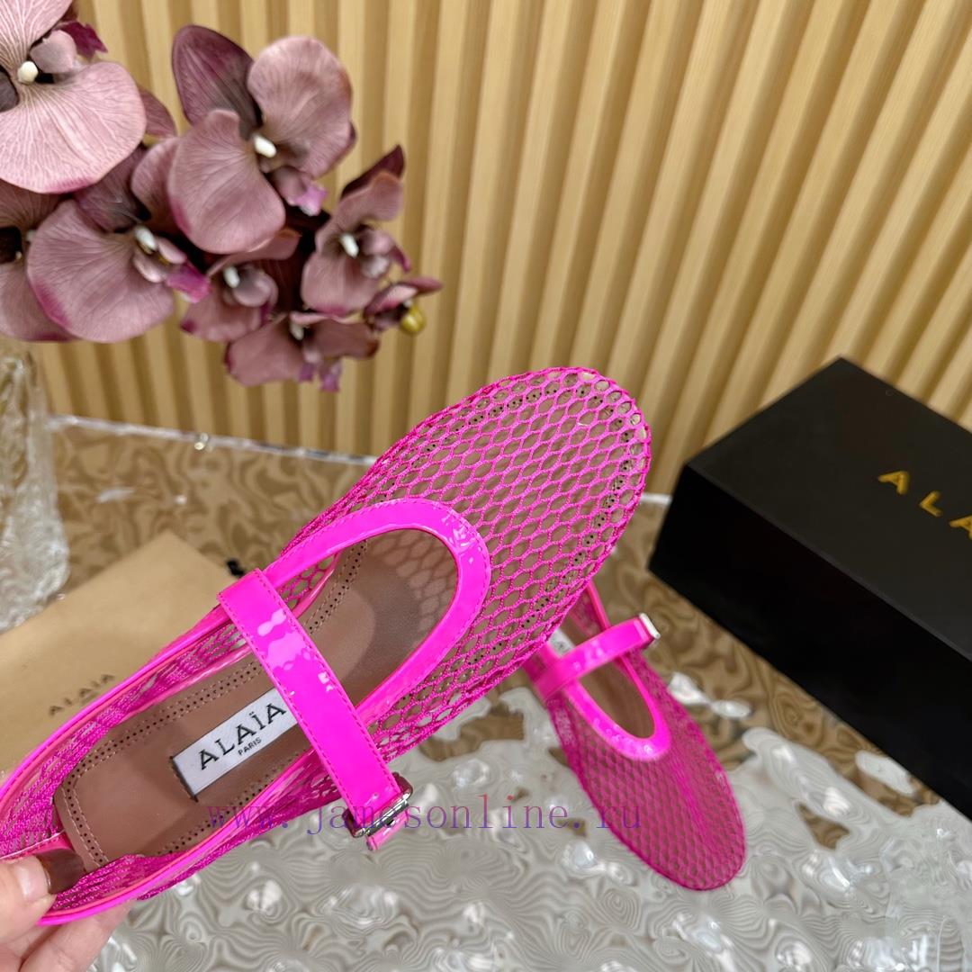 ALAIA | French high-end first tier high-end brandAzzedine Alaia, the last artist in the fashq14gt6g4 - Image 8
