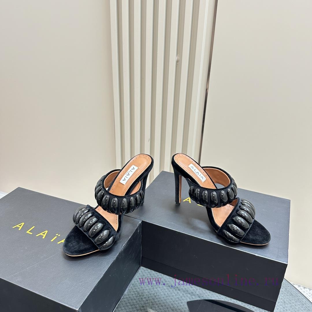 ALAIA24 spring/summer silver metallic suede sandals have insights into women's body shape, t80cpft9o - Image 4