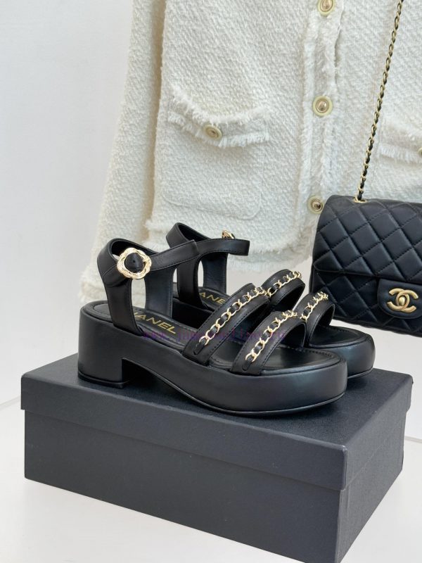παντοφλες καλοκαιρινες για το σπιτι | Chanel | Chanel 25K New Product Double C ChainThick Soled Flat SandalsWhen The Brilliance Of Th vtx3vlo0 | adidas παπουτσια αρσης βαρων