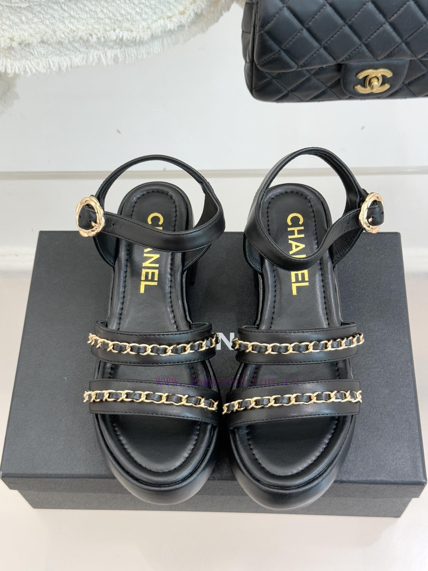 παντοφλες καλοκαιρινες για το σπιτι | Chanel | Chanel 25K New Product Double C ChainThick Soled Flat SandalsWhen The Brilliance Of Th vtx3vlo0 | adidas παπουτσια αρσης βαρων - Image 5