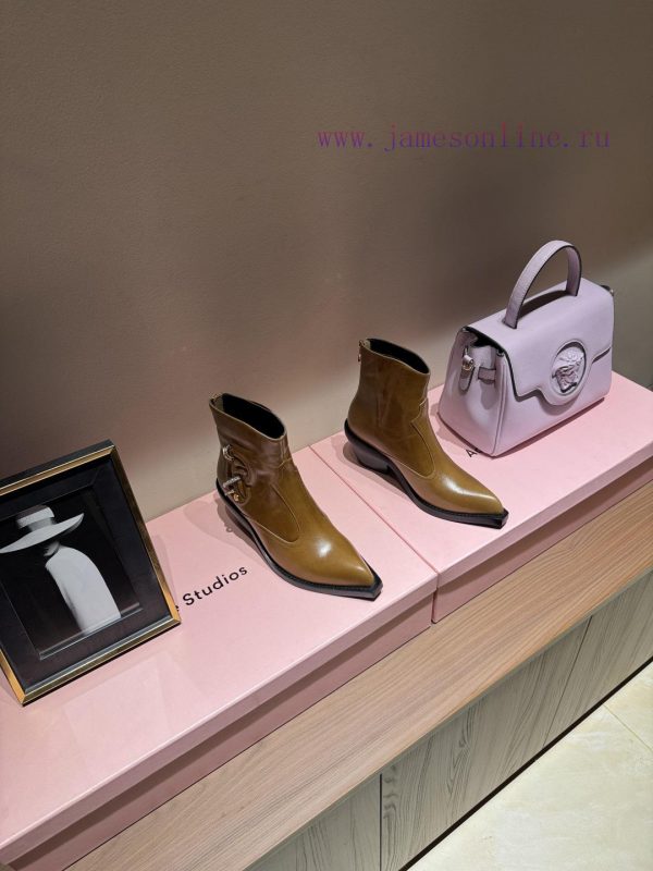 μποτακι με φορεμα | The Design Master Forgotten By The PublicElsa Schiaparelli Elsa SchiaparelliChanel's Lifelong R rb8nlt0a | λαστιχα αναγομωση 145 70 13 με τακουνι