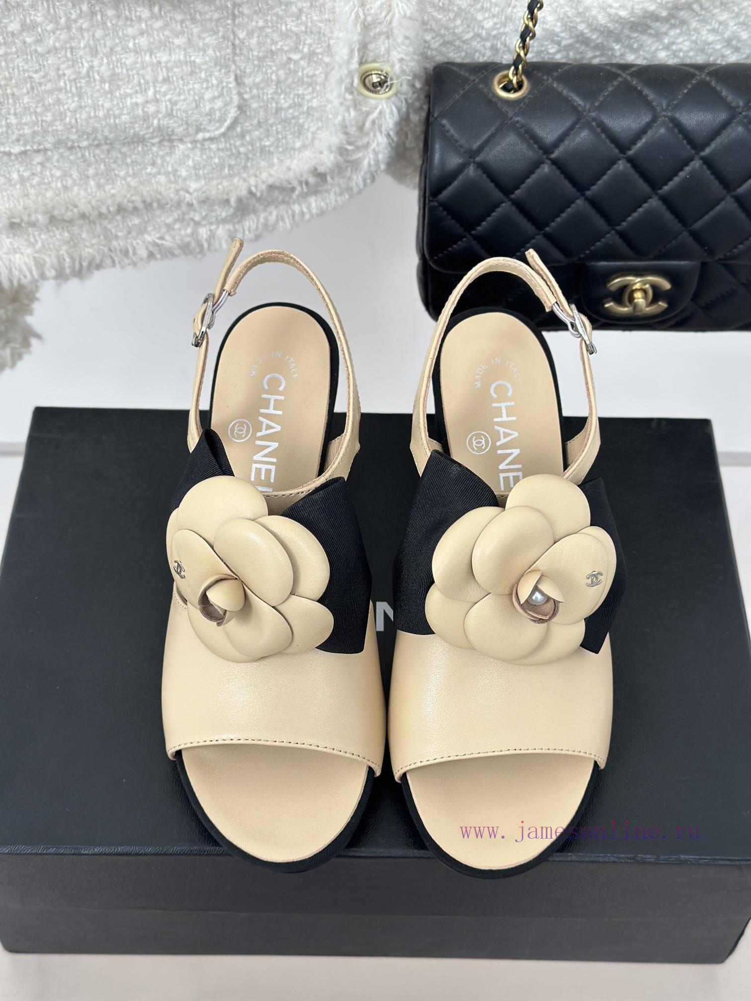 ασπρο πέδιλο | Chanel | Chanel 24C New Product ClassicCamellia Thick Bottom Sandals And Slippers SeriesThe Sho qf0kiu2p | μπαλαρινα κρυφο τακουνι - Image 5