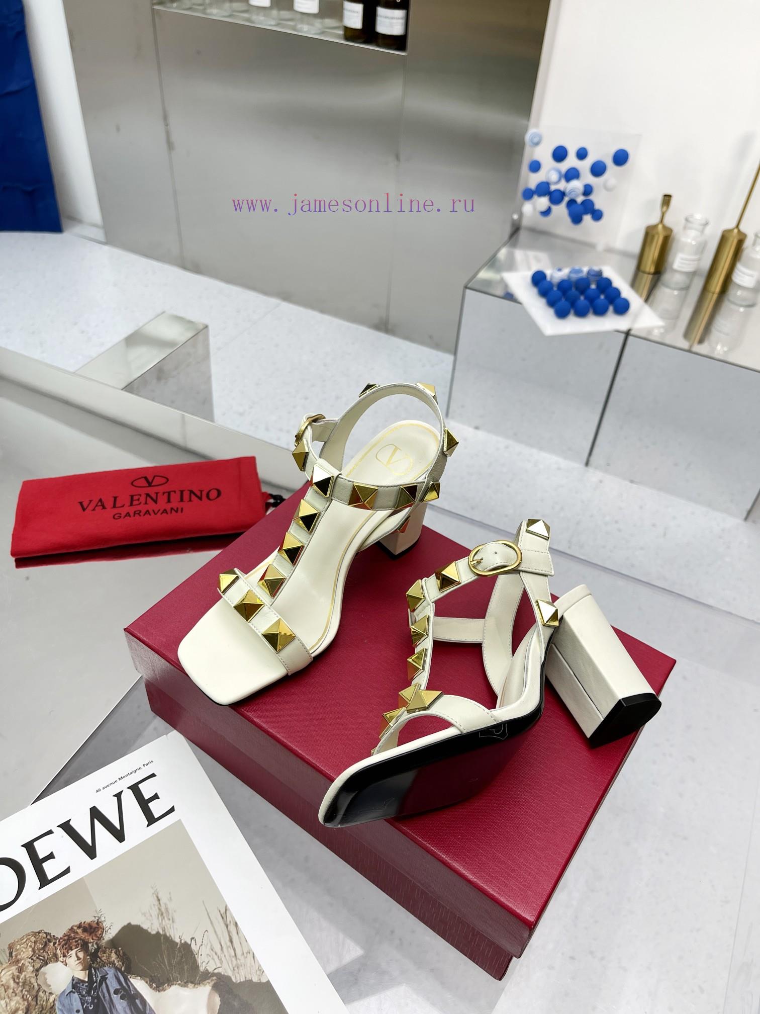 νυφικες παντοφλες ηρακλειο | Valentinotino 〰️ Valentino Riveted Sandals New Top QualityImported Sheepskin UpperImported Shee 2joluur0 | γαλοτσα γυναικεια tsakiris - Image 2
