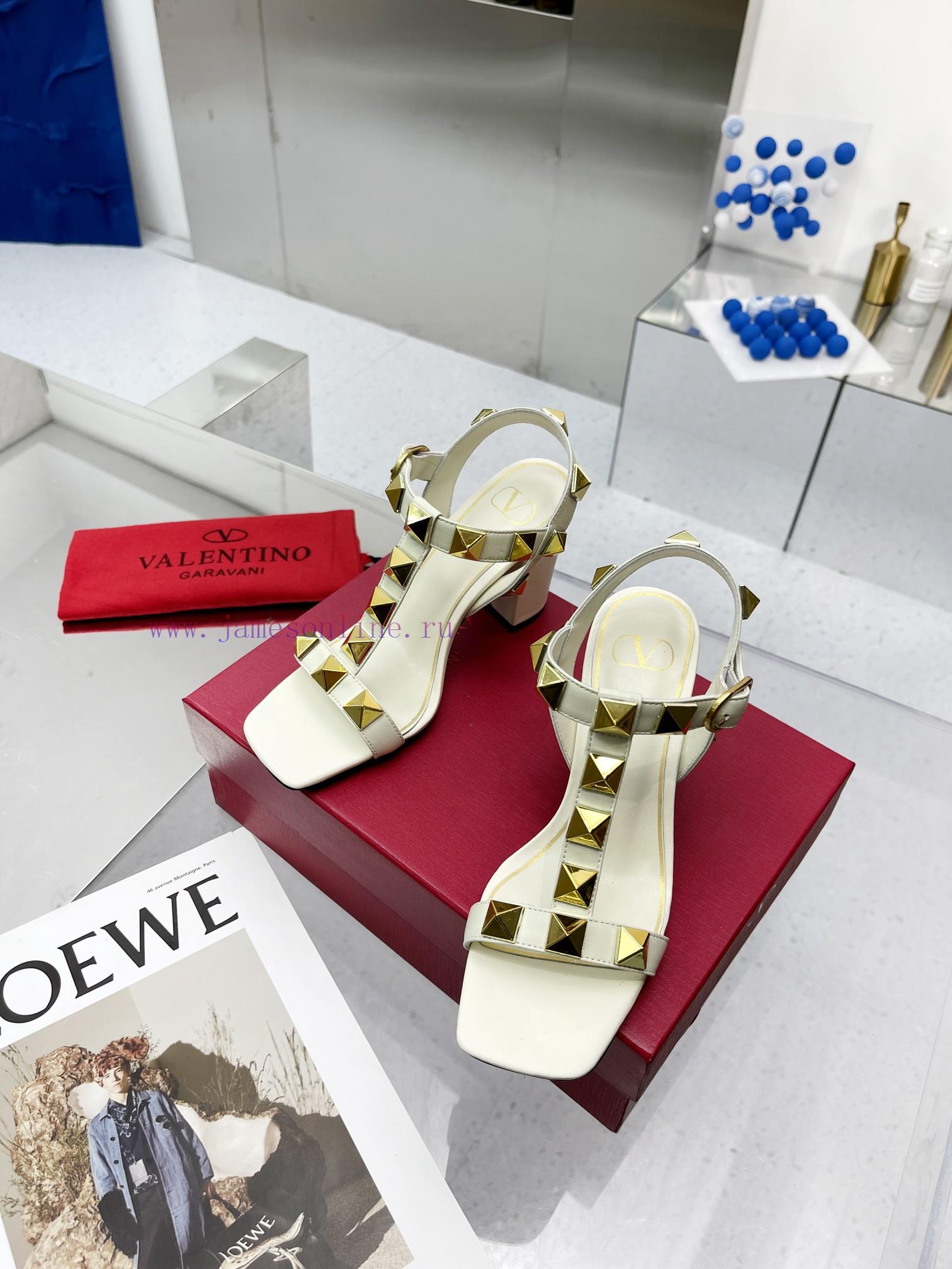 νυφικες παντοφλες ηρακλειο | Valentinotino 〰️ Valentino Riveted Sandals New Top QualityImported Sheepskin UpperImported Shee 2joluur0 | γαλοτσα γυναικεια tsakiris - Image 4