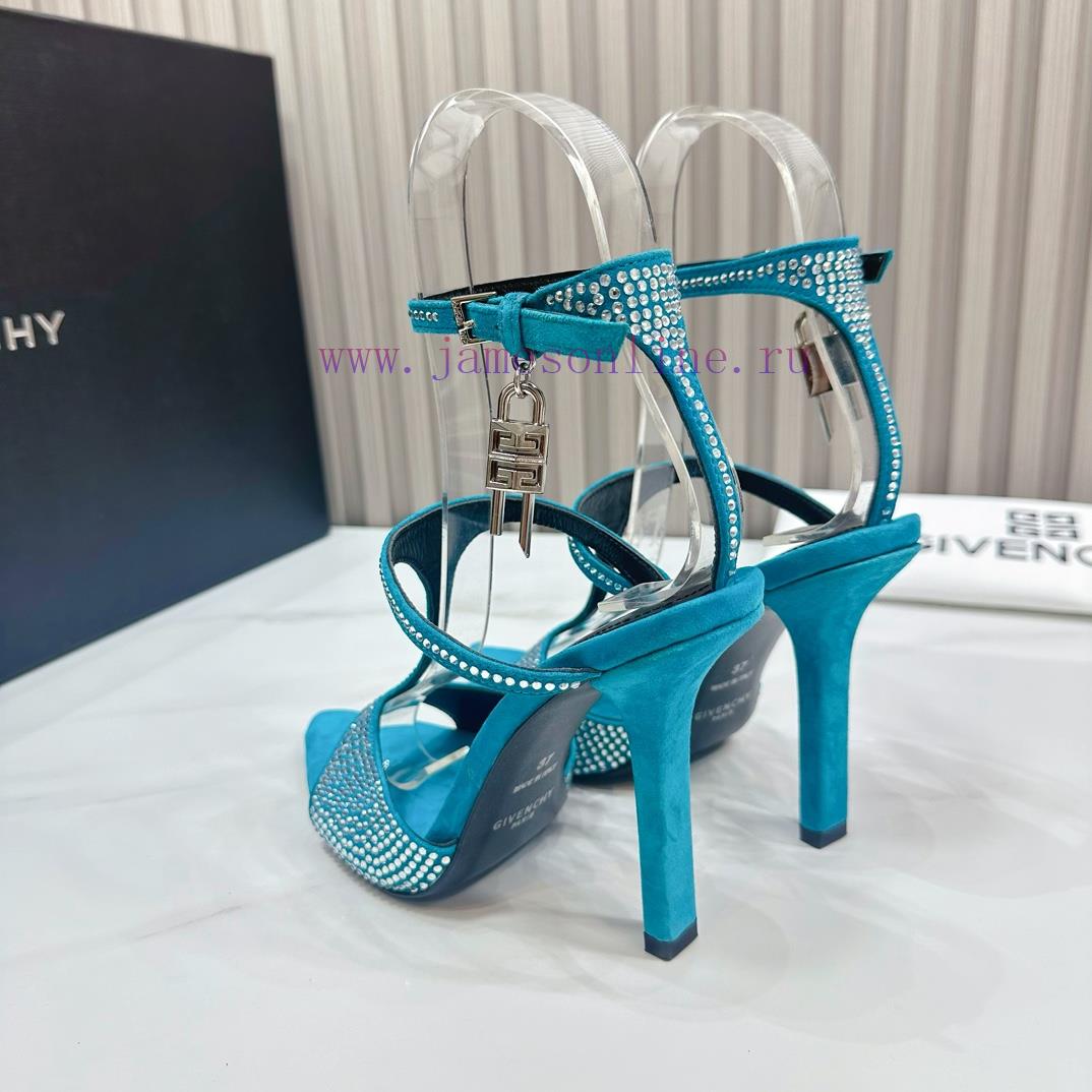 μεταλιζε πεδιλα μεσαιο τακουνι | 2024 SSS Launches GIVENCHY Spring/summer Collection - The Brand's Iconic Retro Elegance Continu 3idclzxy | κολαν αδιαφανο με μποτες over the knee - Image 9