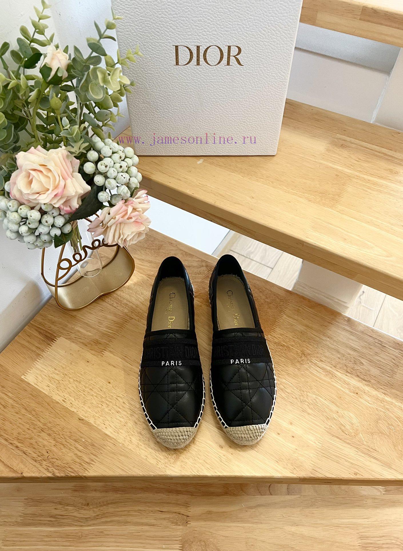 παντοφλες pedicure | Top Original 11 RemakesDior 2024 Early Autumn CollectionPattern Flower Lifting Thorn Fish cwrqi287 | χαμηλα νυφικα παπουτσια - Image 2