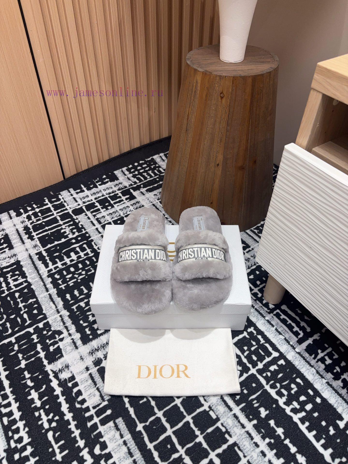 δερμάτινο μποτάκι με.περλες | 24Ss New Dior Embroidered Fury Shoes With One Line Thick Bottom Wool SlippersThis Dway Cotton C nqs6glat | τακουνι κλειδι φοινηκας θεσσαλονικ