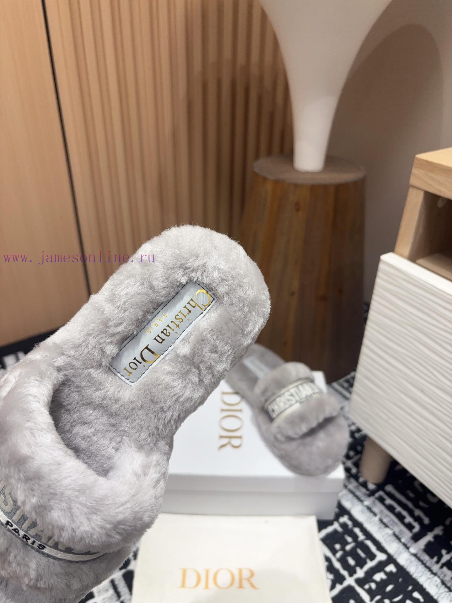 δερμάτινο μποτάκι με.περλες | 24Ss New Dior Embroidered Fury Shoes With One Line Thick Bottom Wool SlippersThis Dway Cotton C nqs6glat | τακουνι κλειδι φοινηκας θεσσαλονικ - Image 6