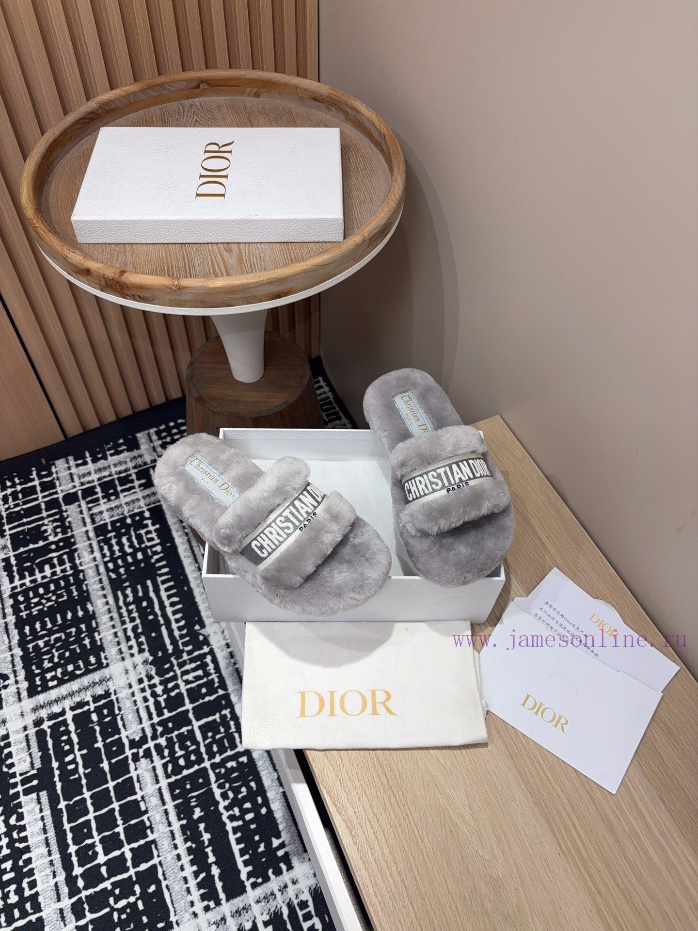 δερμάτινο μποτάκι με.περλες | 24Ss New Dior Embroidered Fury Shoes With One Line Thick Bottom Wool SlippersThis Dway Cotton C nqs6glat | τακουνι κλειδι φοινηκας θεσσαλονικ - Image 9