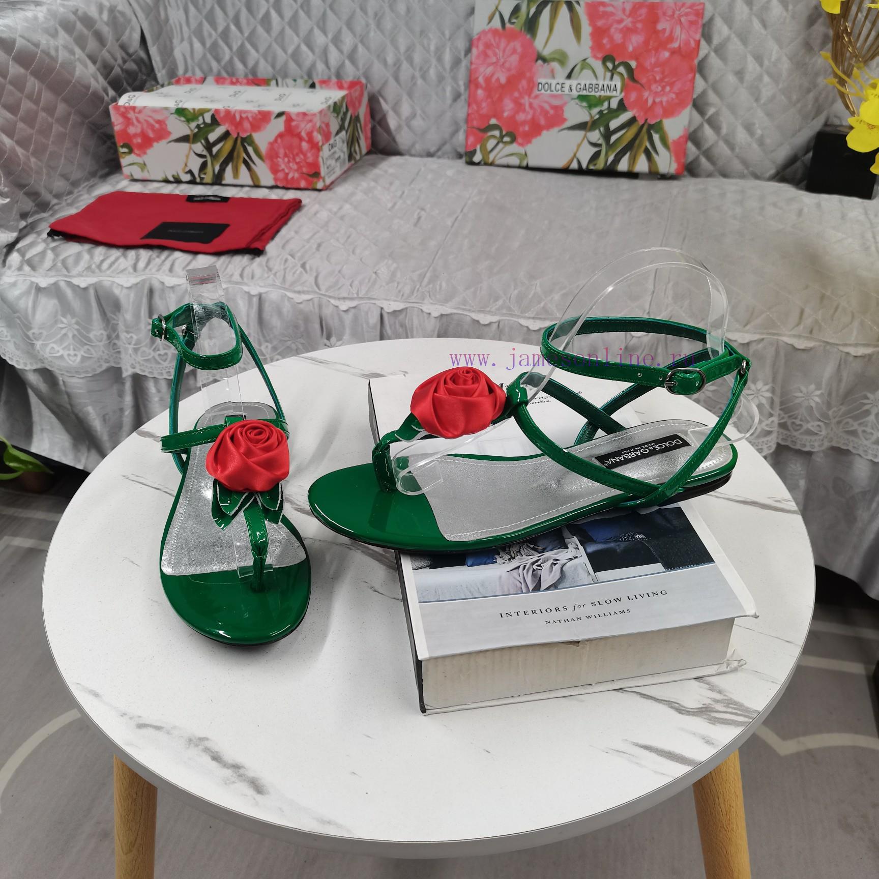 δισολα μποτακια | DG TopNew Flower Decorated Flat SandalsAAA Grade Italian Black Leather OutsolePerfect Attention 3wwexh91 | παπουτσια για barbie - Image 4