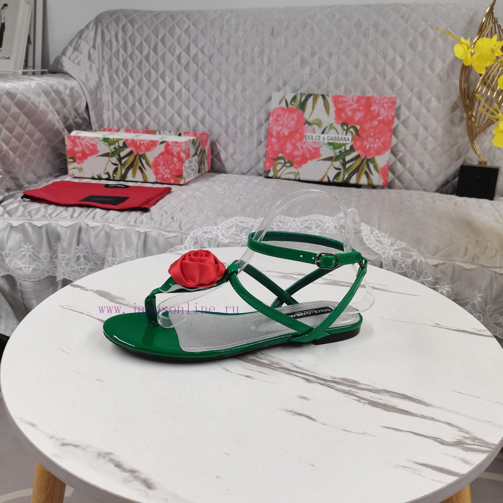 δισολα μποτακια | DG TopNew Flower Decorated Flat SandalsAAA Grade Italian Black Leather OutsolePerfect Attention 3wwexh91 | παπουτσια για barbie - Image 6