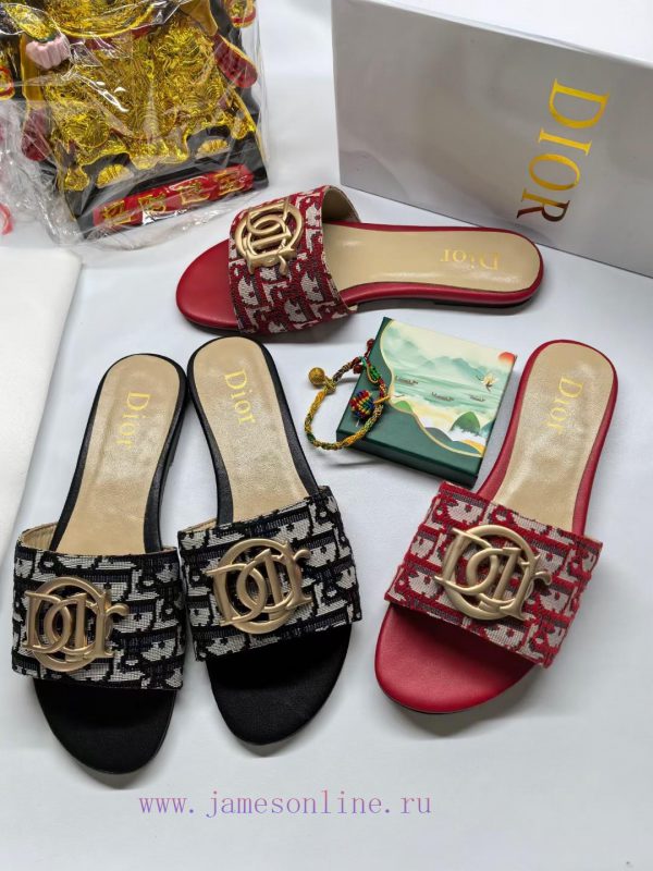 μιγκατο μποτακια με τακουνι | 2024 Dior New Women's Flat Slippers Fashionable And Innovative Simplicity And Grandeur Without fceq855m | μποτακια ορειβασιασ salomon