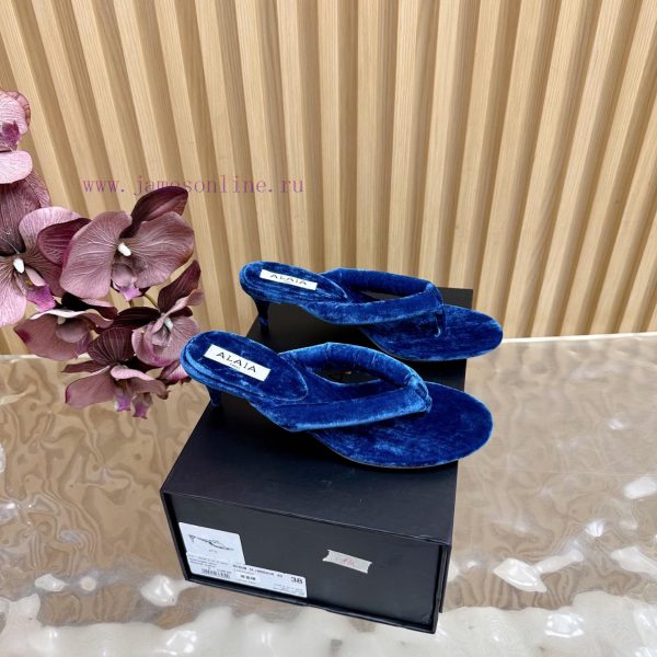 nuk μαυρα μποτακια | 2025 New Fashion Show | ALAIA | French High End First Tier High End Customized Brand New Retro rsqu04uc | γαλοτσα λευκη