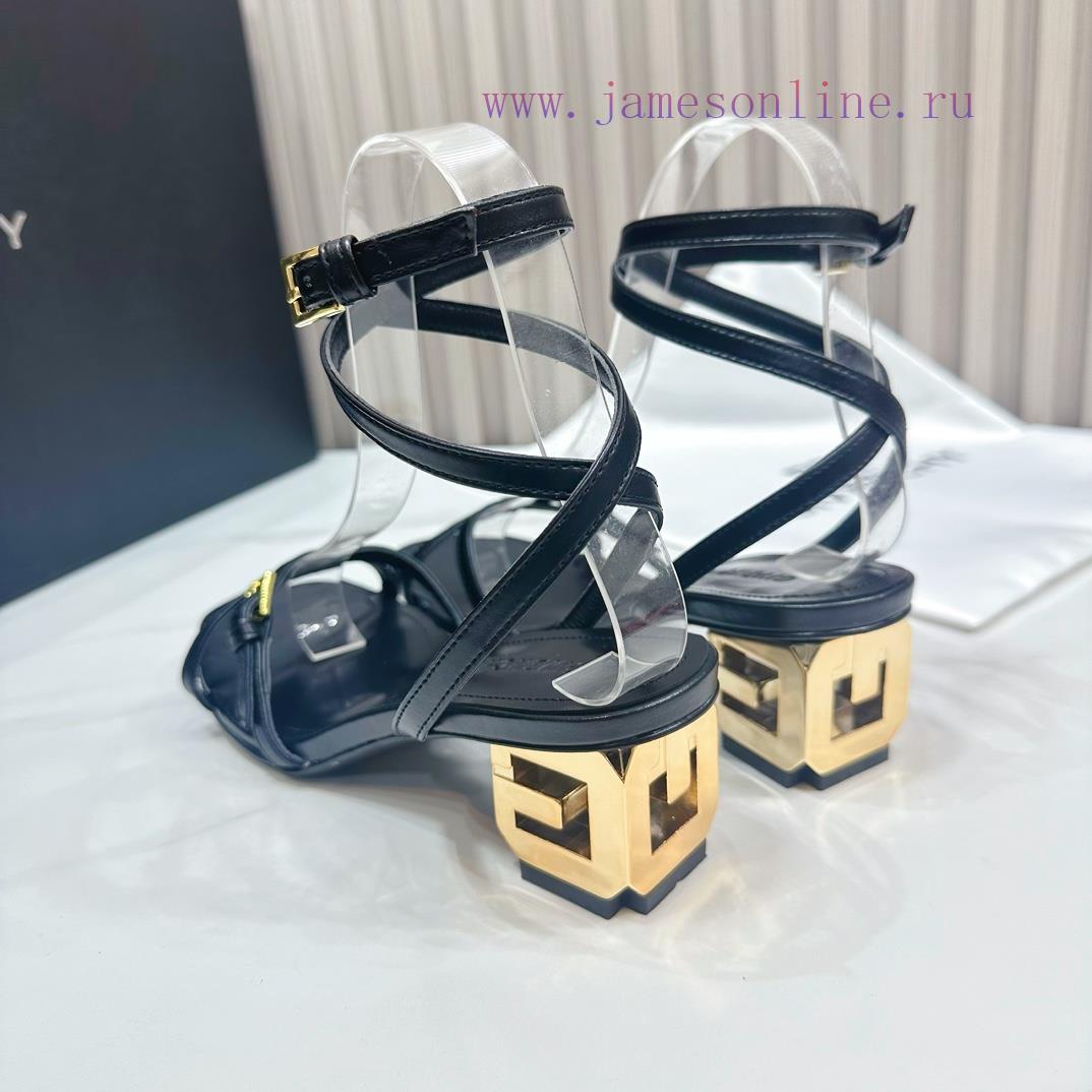 envie shoes πέδιλα | 2024 SSS Launches GIVENCHY Spring/summer Collection - The Brand's Iconic Retro Elegance Continu 6upp0cok | παπουτσια μοναστηρακι ηφαιστου - Image 9
