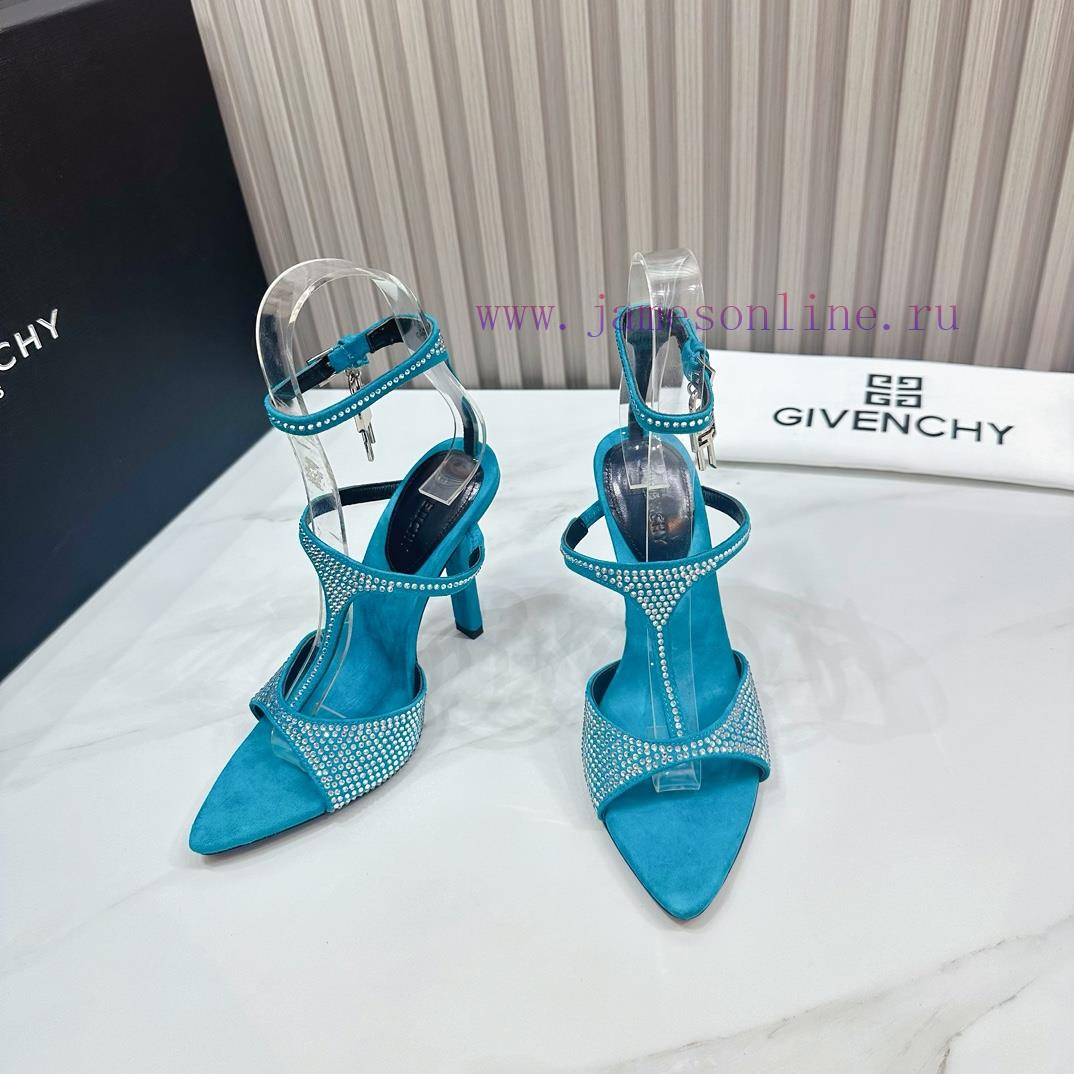 σουετ πεδιλα με τετραγωνο τακουνι | 2024 SSS Launches GIVENCHY Spring/summer Collection - The Brand's Iconic Retro Elegance Continu mi5vj6ly | πως να φορεσω τις γαλοτσες - Image 4