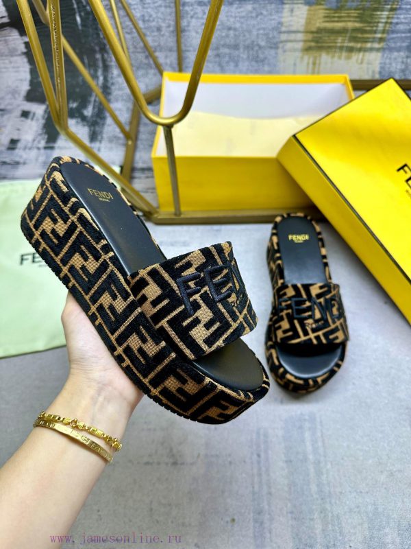 πεδιλα μπλε 2017 | FENDI's Latest Popular Broadband Thick Soled Slippers Made Of Denim Material With The Iconic Ch o91mypc5 | ivet shop παπουτσια