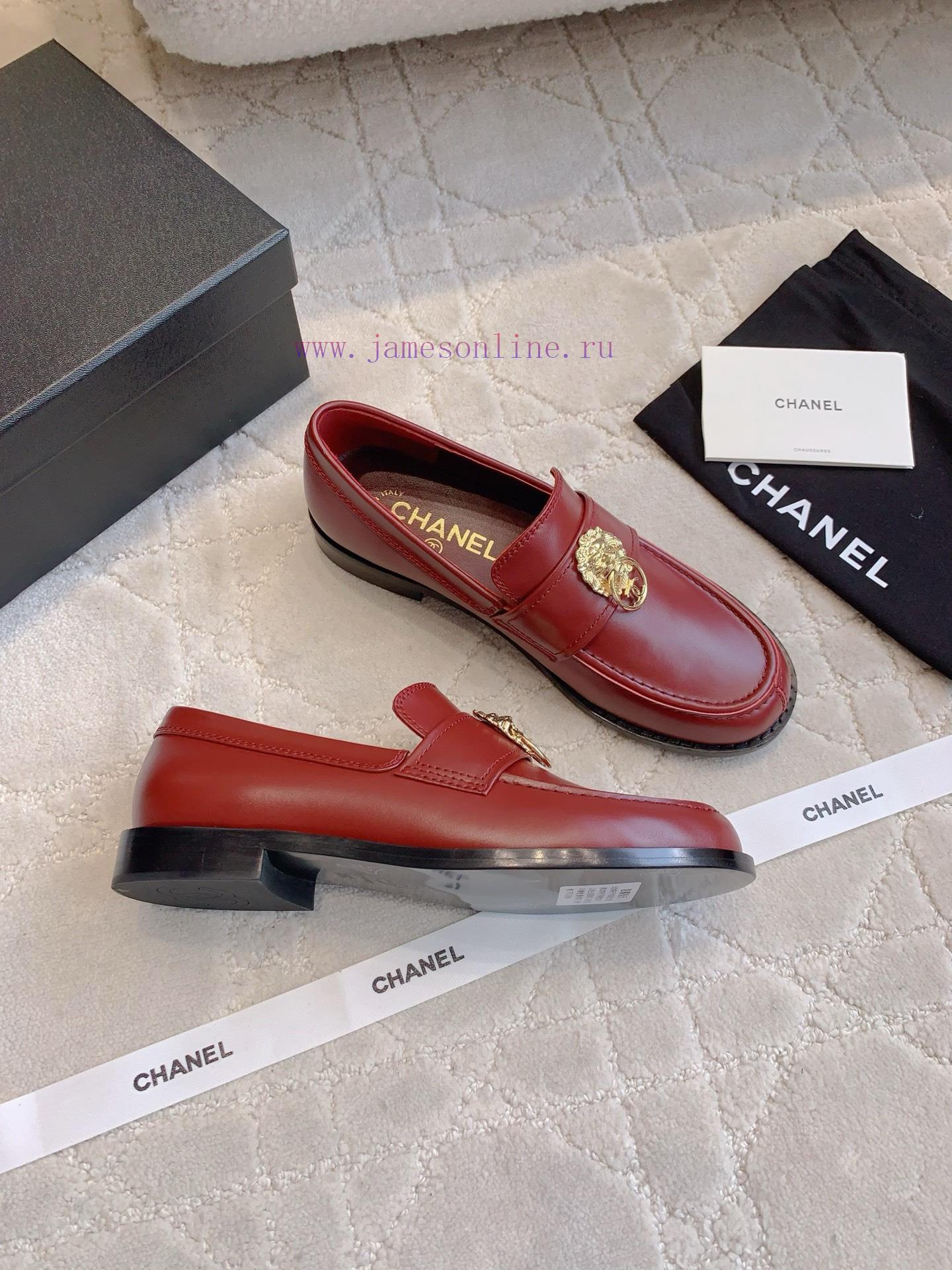 γυναικεια adidas παπουτσια | Chanel's New Le Fu Shoes Feature Lion Head Decorations That Exude A Domineering Aura Complement tnvyqqbj | επωνυμα παπουτσια γυναικεια - Image 5