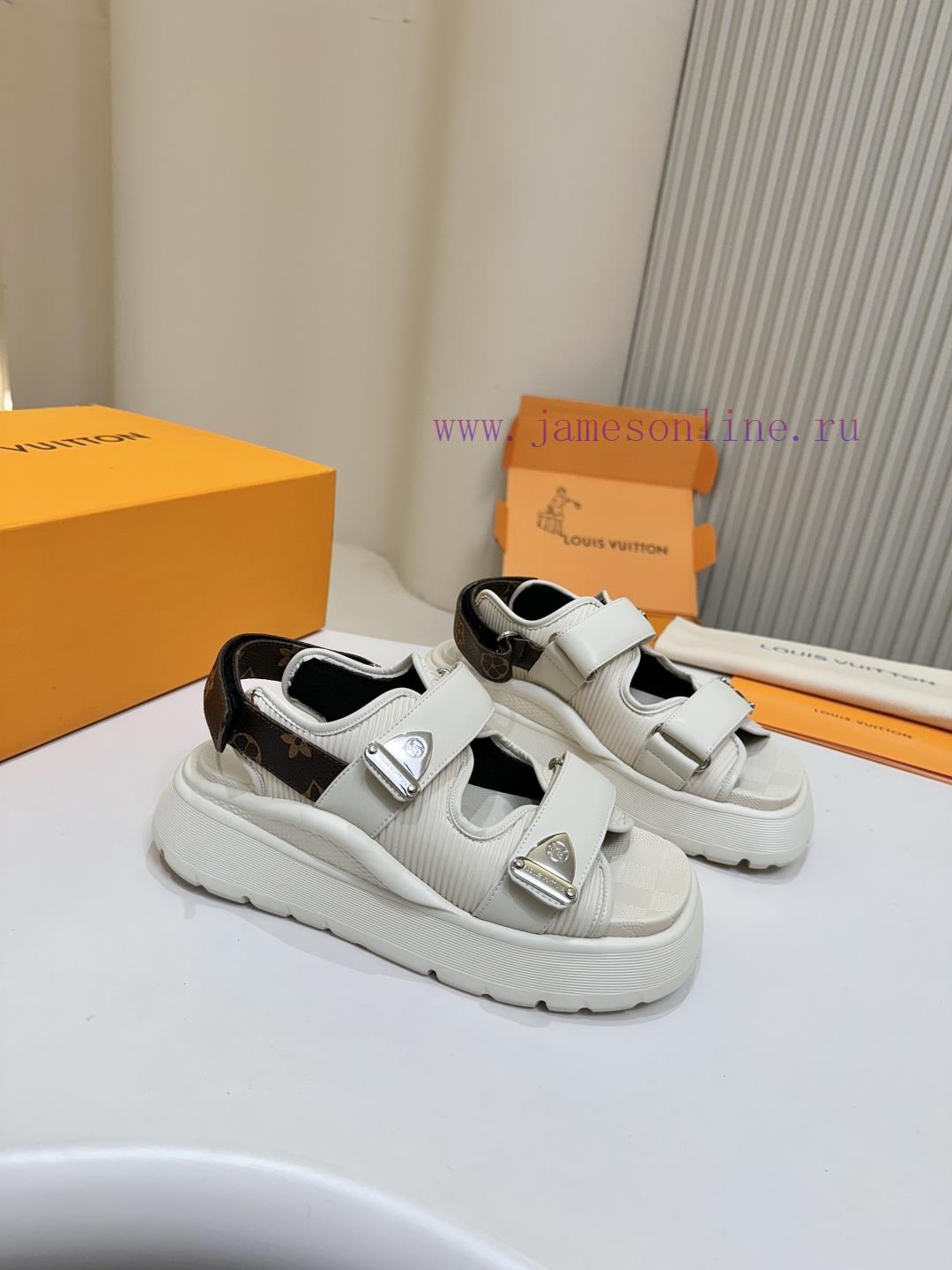 παντοφλες arena intersport | A Must-have For Summer LV Louis Vuitton Women's Sandals Exude A Sense Of Luxury**Original Fabri fptkrvpp | καλοκαορινα μποτακια - Image 6